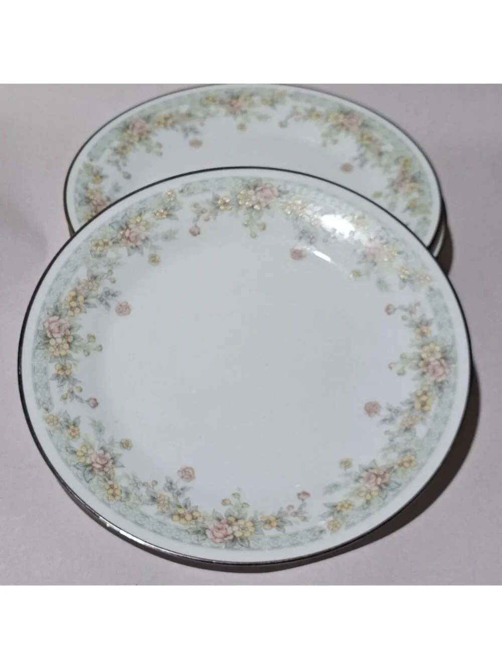 4 Noritake Spring Field Dinner Plates delicate flowers vtg Japan silver rim gree